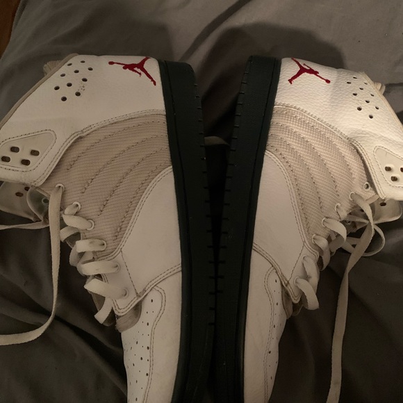 Jordan - Picture 3 of 4